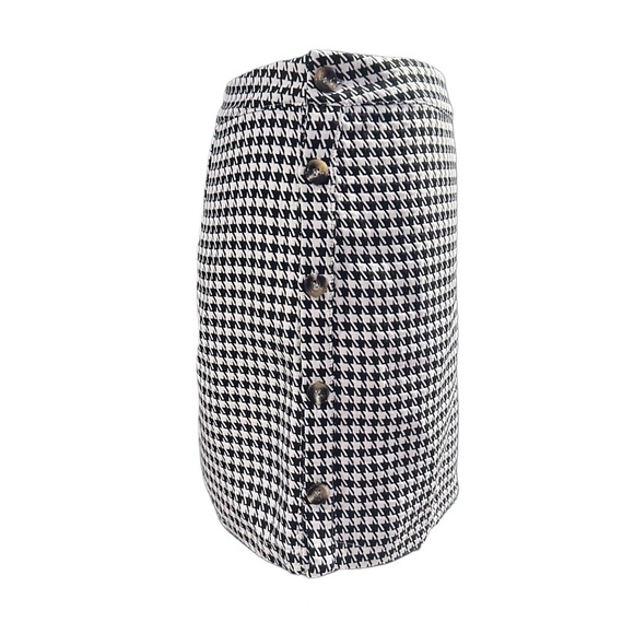 Sugarlips Black and White Houndstooth Mini Pencil Skirt - Picture 3 of 7